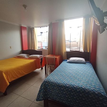 Hotel Los Gladiolos カハマルカ エクステリア 写真
