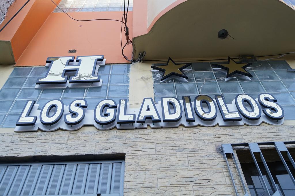 Hotel Los Gladiolos カハマルカ エクステリア 写真