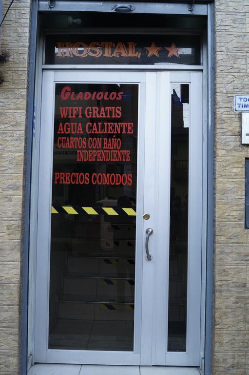 Hotel Los Gladiolos カハマルカ エクステリア 写真